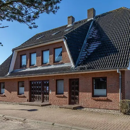 Haus Hoch Am Wind 1 Apartament Büsum